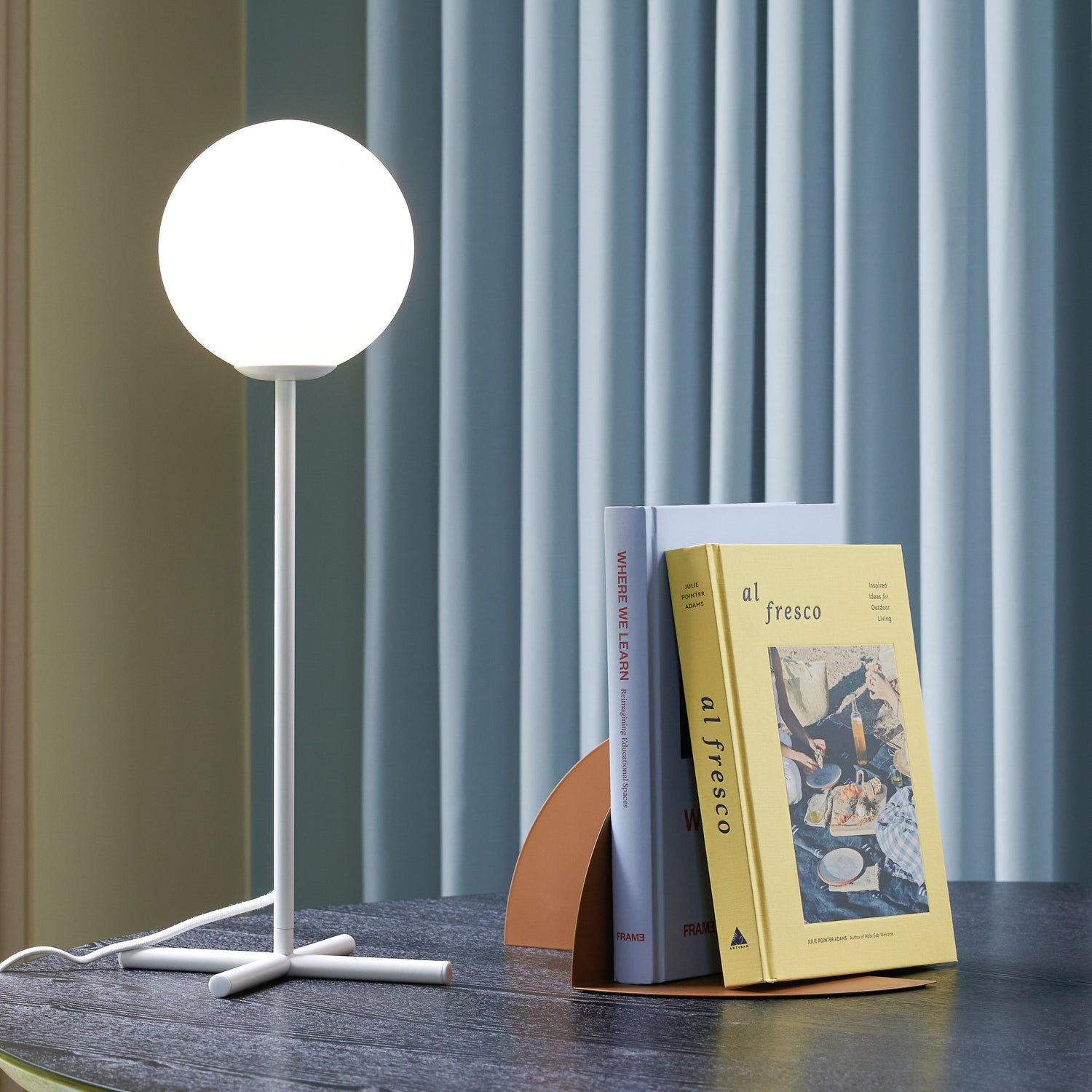 Champ Table Lamp White - Ø20xH50cm, G9/ 18W/ LED 10W