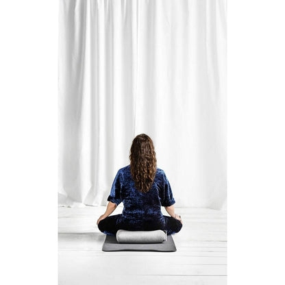 Nordal YOGA- ja meditaatiotyyny - 40x20 cm - harmaa